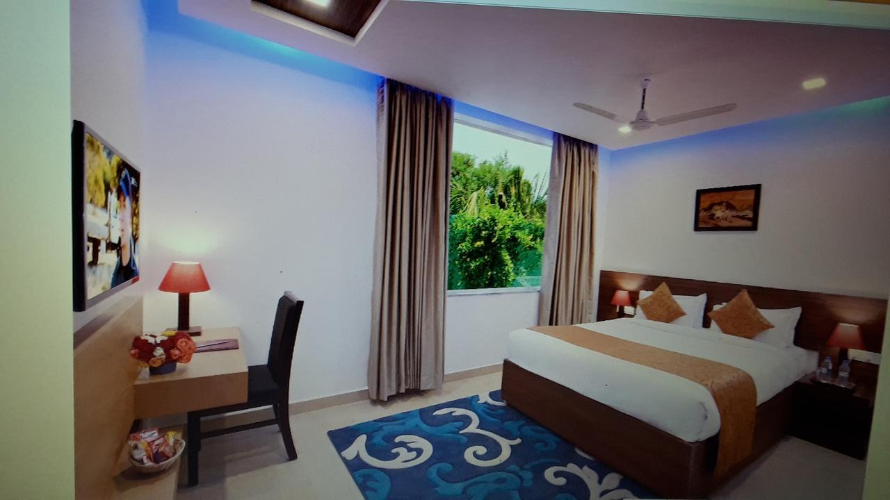 Clarks Inn Hampi Kamalapur Eksteriør billede