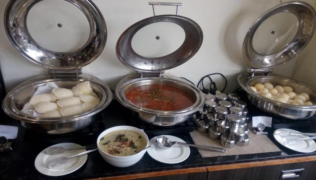 Clarks Inn Hampi Kamalapur Eksteriør billede